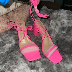 Genshuo Hot Pink Strappy Heels Size 11 New In Box with Dust Covers! Women Shoes